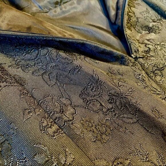 TAHARI KRISTINA BLACK BROCADE FLORAL DRESS 4 NWT - Picture 5 of 15